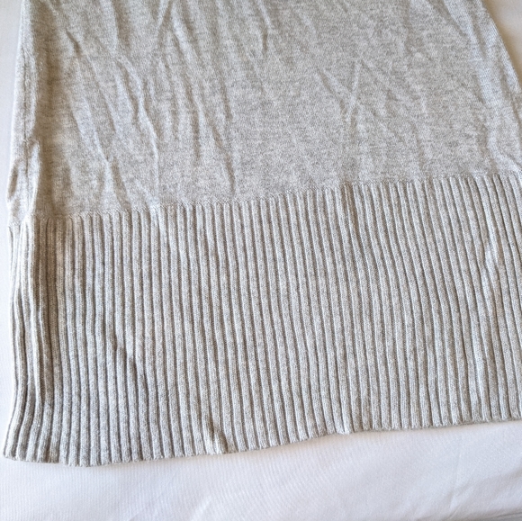 Cache Light Gray Sweater Top Small Ribbed Hemline - Picture 5 of 9